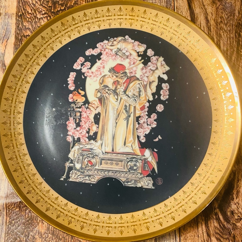 Royal Cornwall "Romeo and Juliet"The Four Faces of Love" Plate